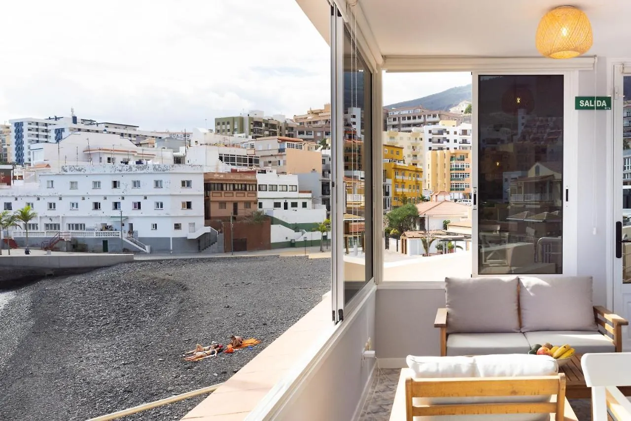 Casa vacanze Home2Book Stunning Beachfront House With Sea Views Candelaria